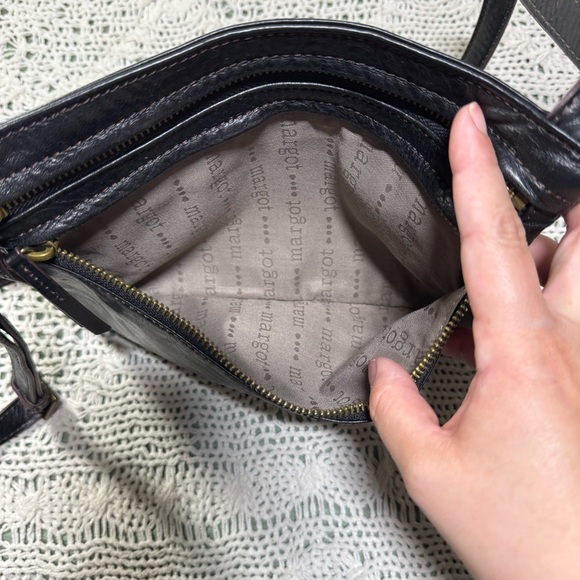 Margot Black Leather Crossbody Bag - Picture 4 of 7